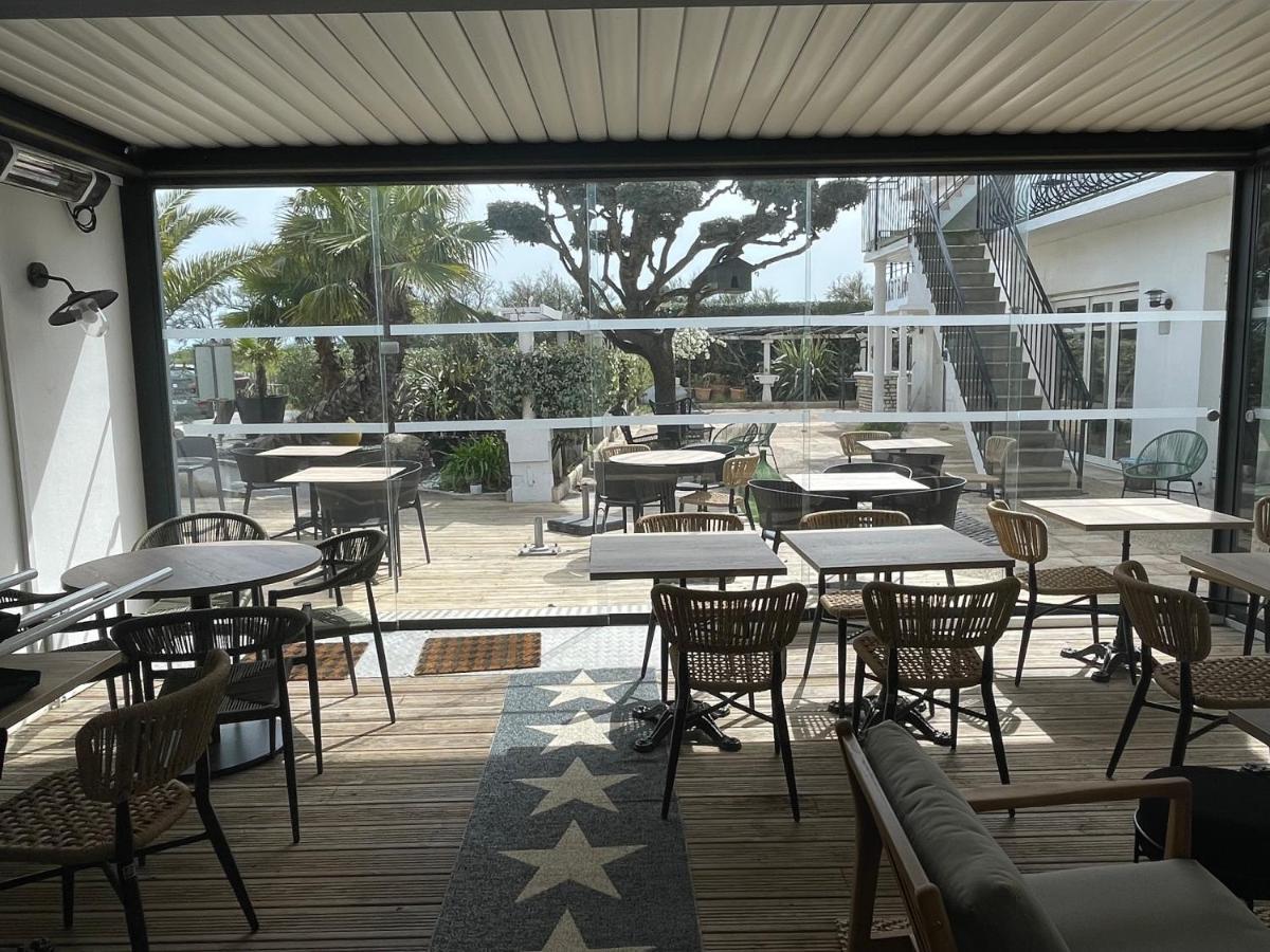 Hotel Le Martray อาร์-ซอง-เร ภายนอก รูปภาพ