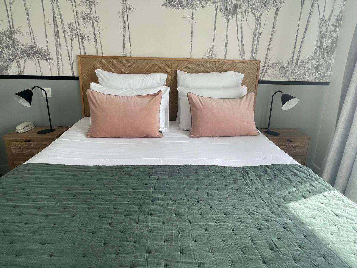 Hotel Le Martray อาร์-ซอง-เร ภายนอก รูปภาพ